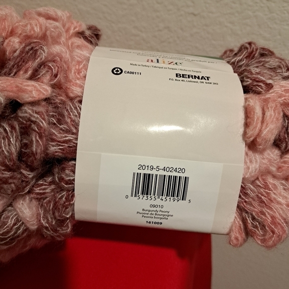 BERNAT Alize Easy Wool Loop Yarn - Picture 2 of 4